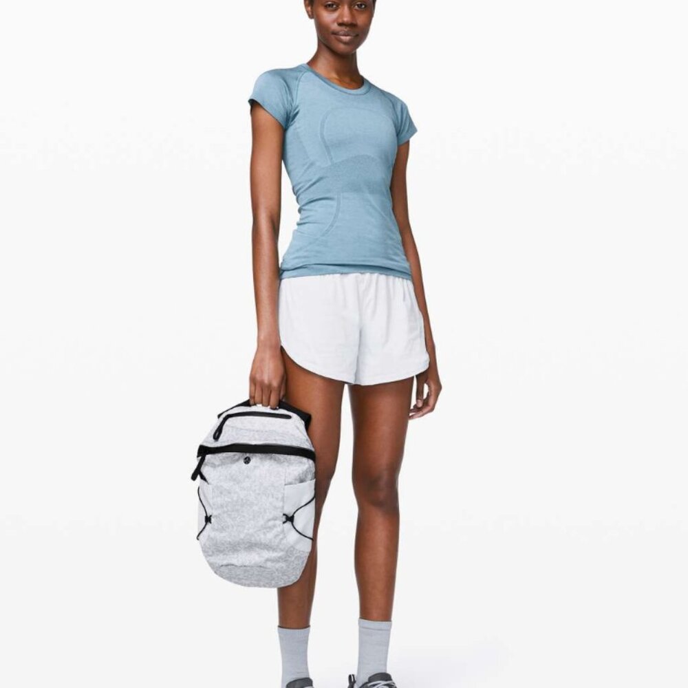 Lululemon Track That Short - Midrise 5 inch - White - Picture 4 of 11